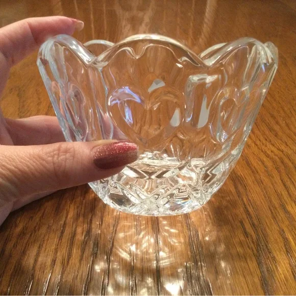 Fifth Avenue Crystal Covered Candy Jar "Cherish" - Picture 5 of 5